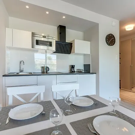 Daire Apartament Jaglana By Triapart
